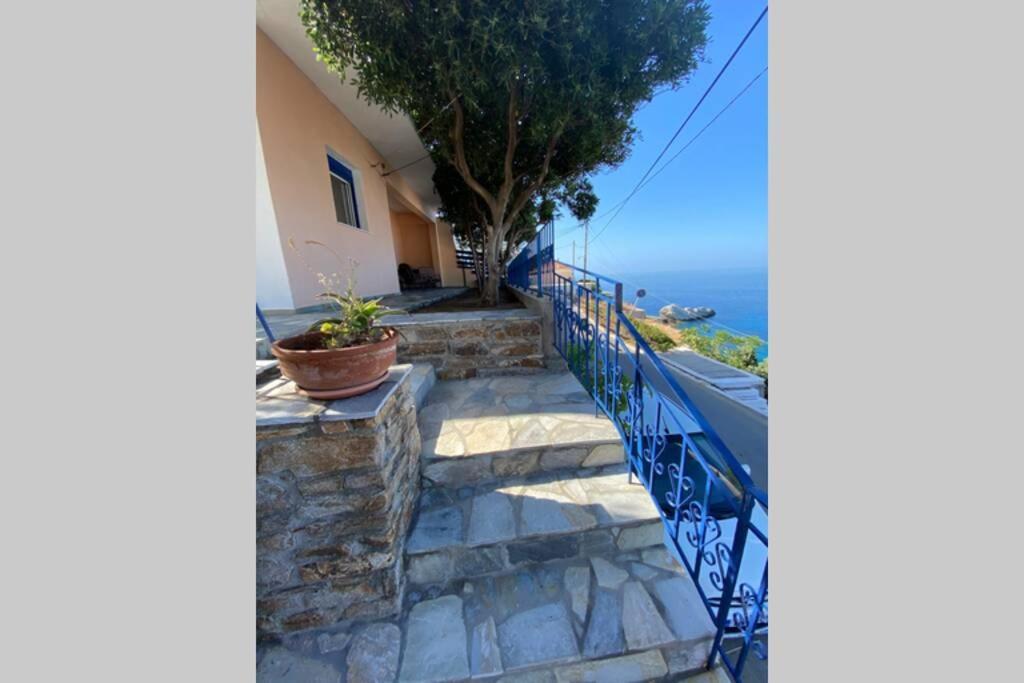 Πέτρινη Αυλή, Αρμενιστης Ικαρια Vila Armenistis  Exterior foto