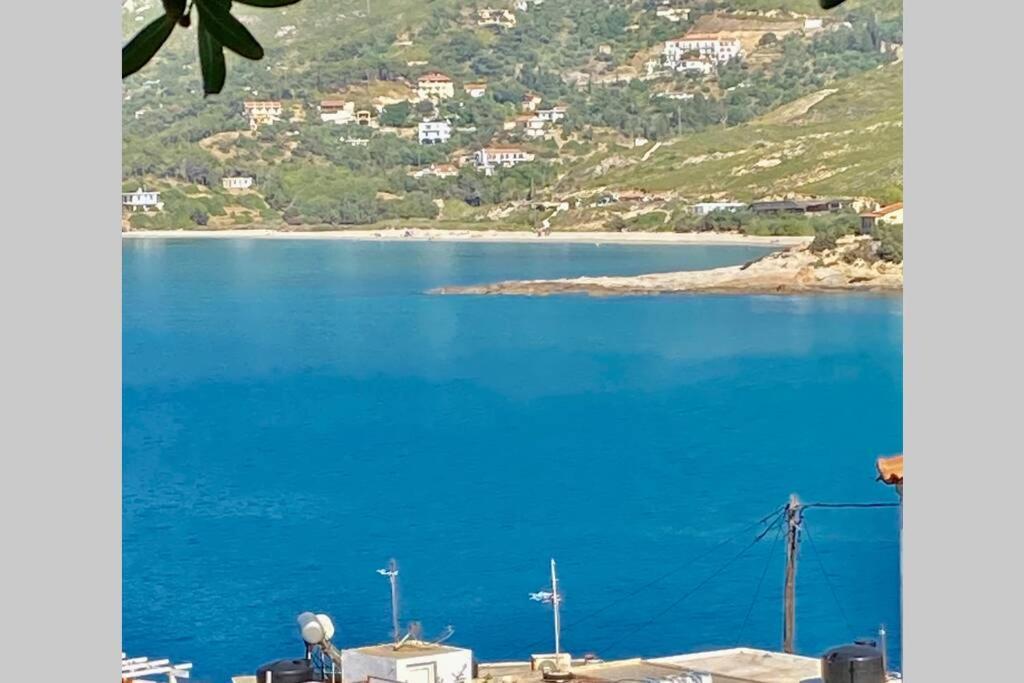 Πέτρινη Αυλή, Αρμενιστης Ικαρια Vila Armenistis  Exterior foto